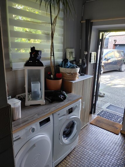 HWR Raum (Seiteneingang)